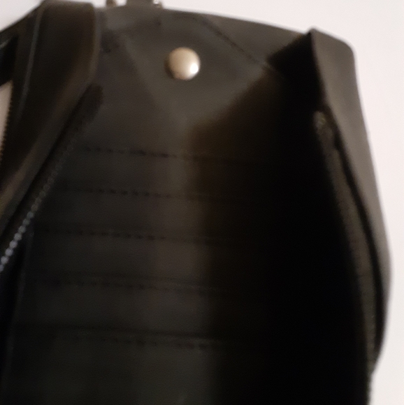 Wallet - Picture 3 of 6